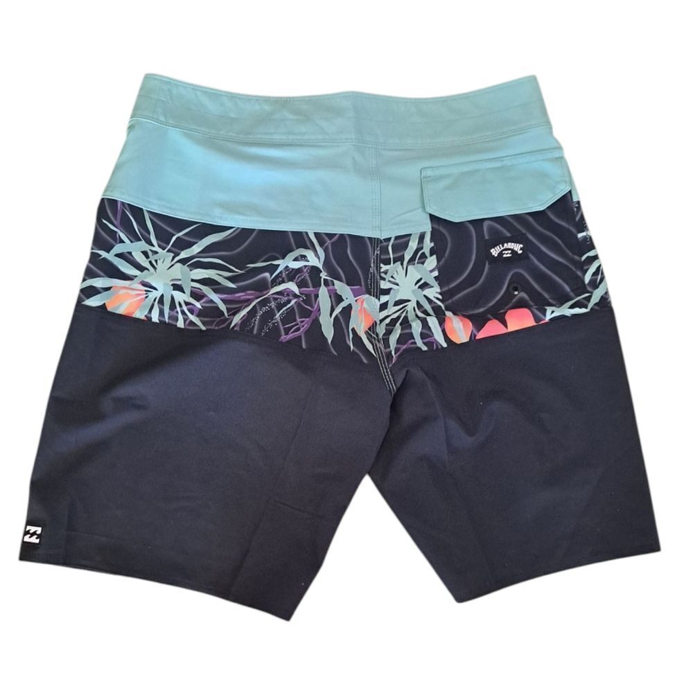 Billabong 4-Way Performance Stretch Tribong Pro Boardshort NWT Men’s Size 28 - Picture 2 of 6